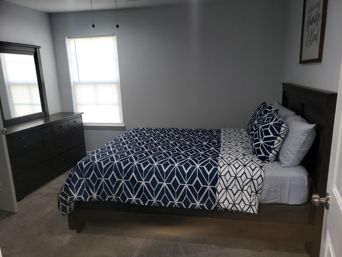 Home Away From Home Unit B Houston Exterior photo